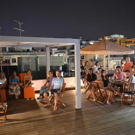 Hostel Egali Malta *
